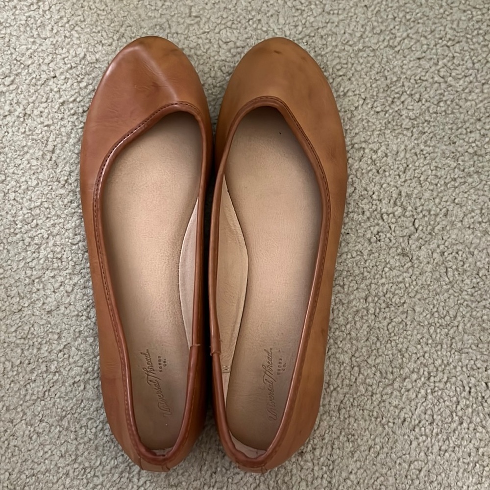 Universal Threads Pleather Ballet Flats Size 8 1/2